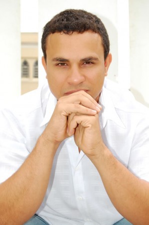 ROBSON NOVAES
